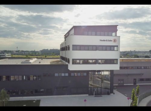 Unternehmen und Menschen hinter „Präzision in Bestform“
