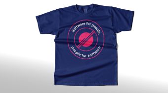 Nerdiges Outfit für das Atlas Camp 2025 in Brüssel 