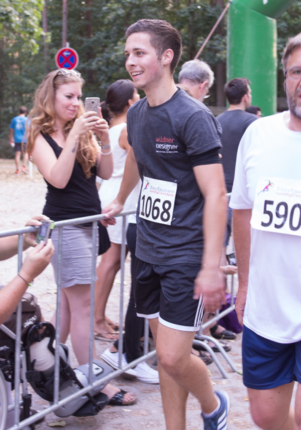 Lars hat das Ziel beim Fürther Firmenlauf erreicht.