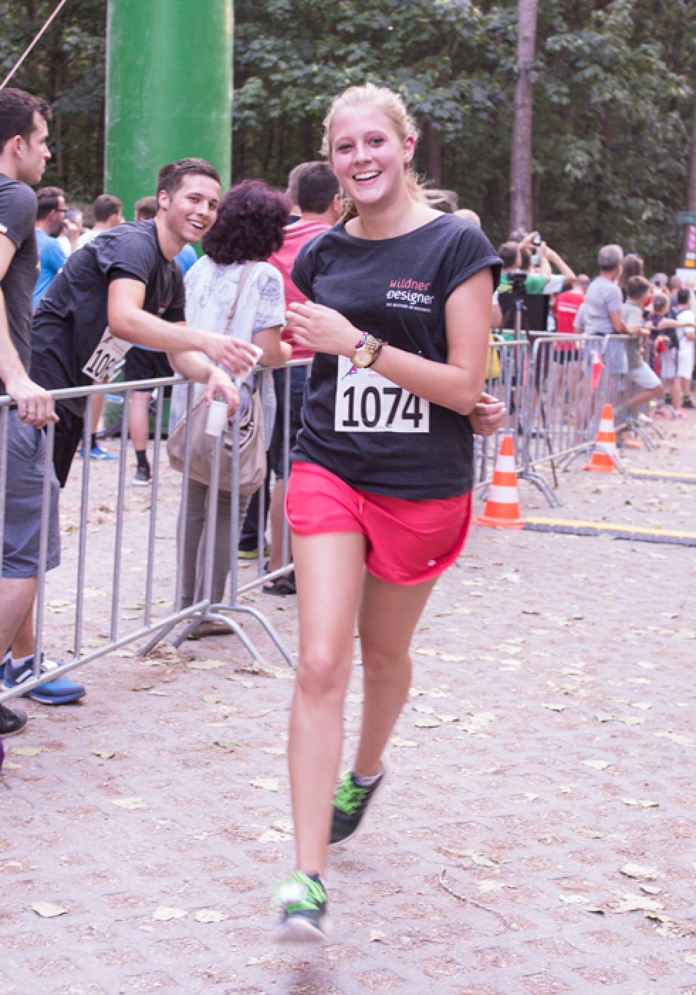 Viola hat das Ziel beim Fürther Firmenlauf erreicht.