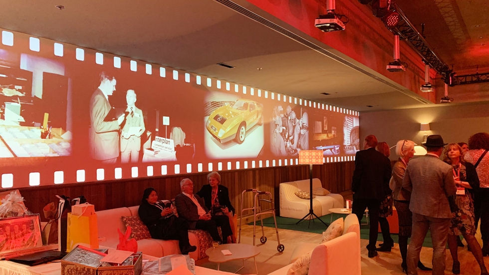 Die Präsentationswand zur Interplan Firmengeschichte Die Präsentationswand zur Interplan Firmengeschichte