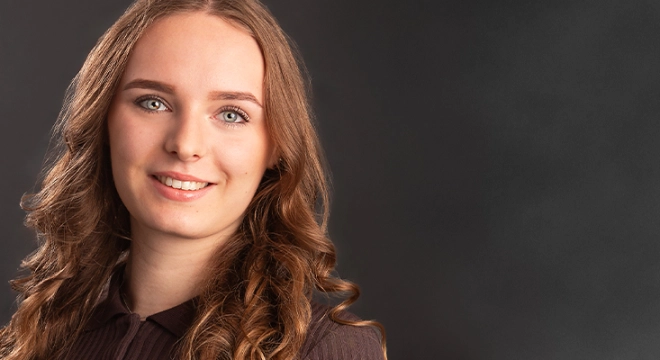 Nina Vogel, Semesterpraktikantin