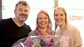 Nina Rüdiger mit Anne Langner (Ausbilderin und Lieblingskollegin) sowie Stefan Wildner (Lieblingschef) an ihrer Seite