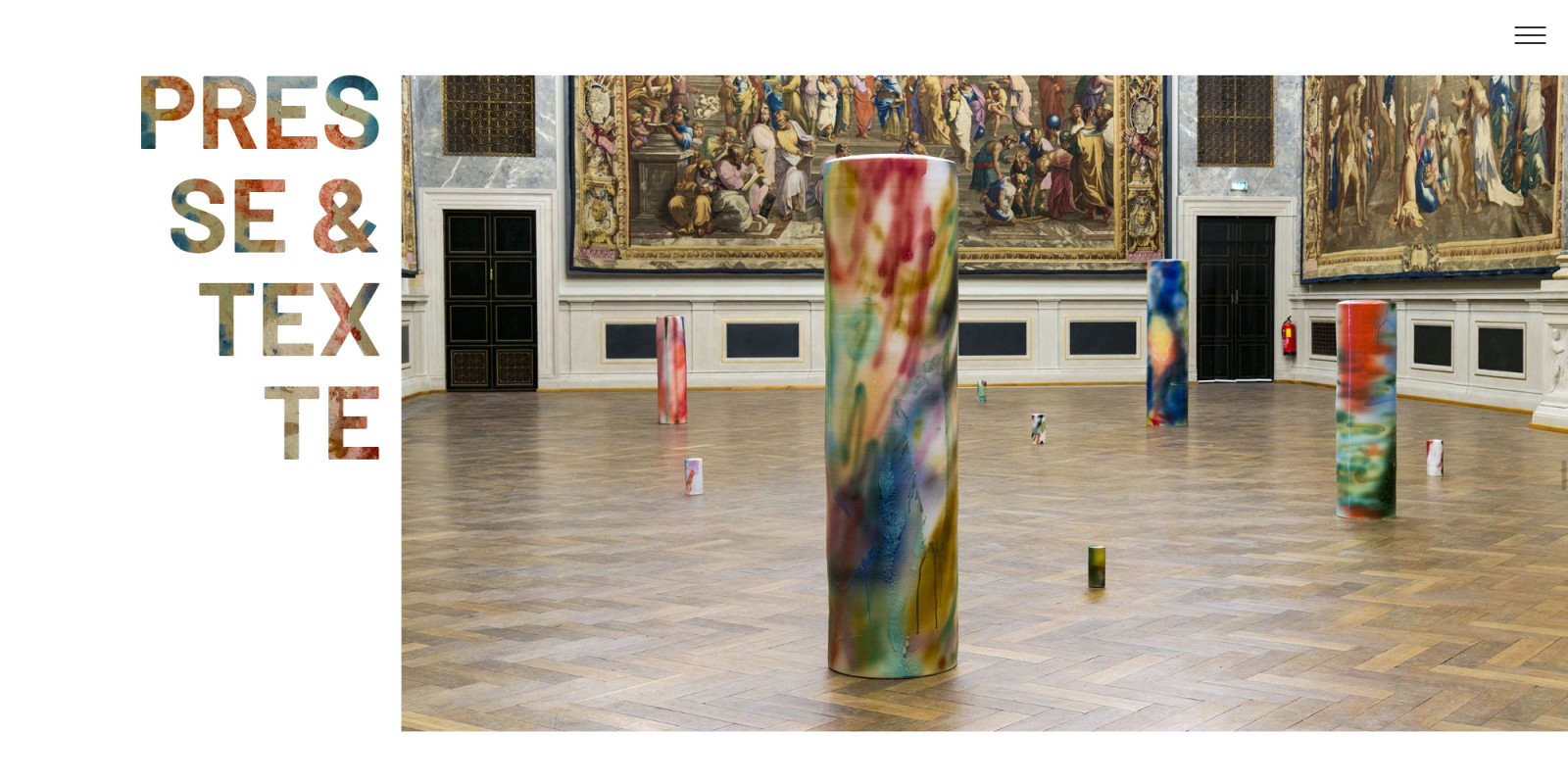 Einsatz individueller, ebenfalls „zerstörter“ Typografie zur Unterstreichung des Layouts Einsatz individueller, ebenfalls „zerstörter“ Typografie zur Unterstreichung des Layouts