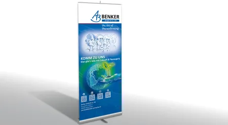 Ergänzendes Messe-Roll-Up für nach­haltiges Recruiting