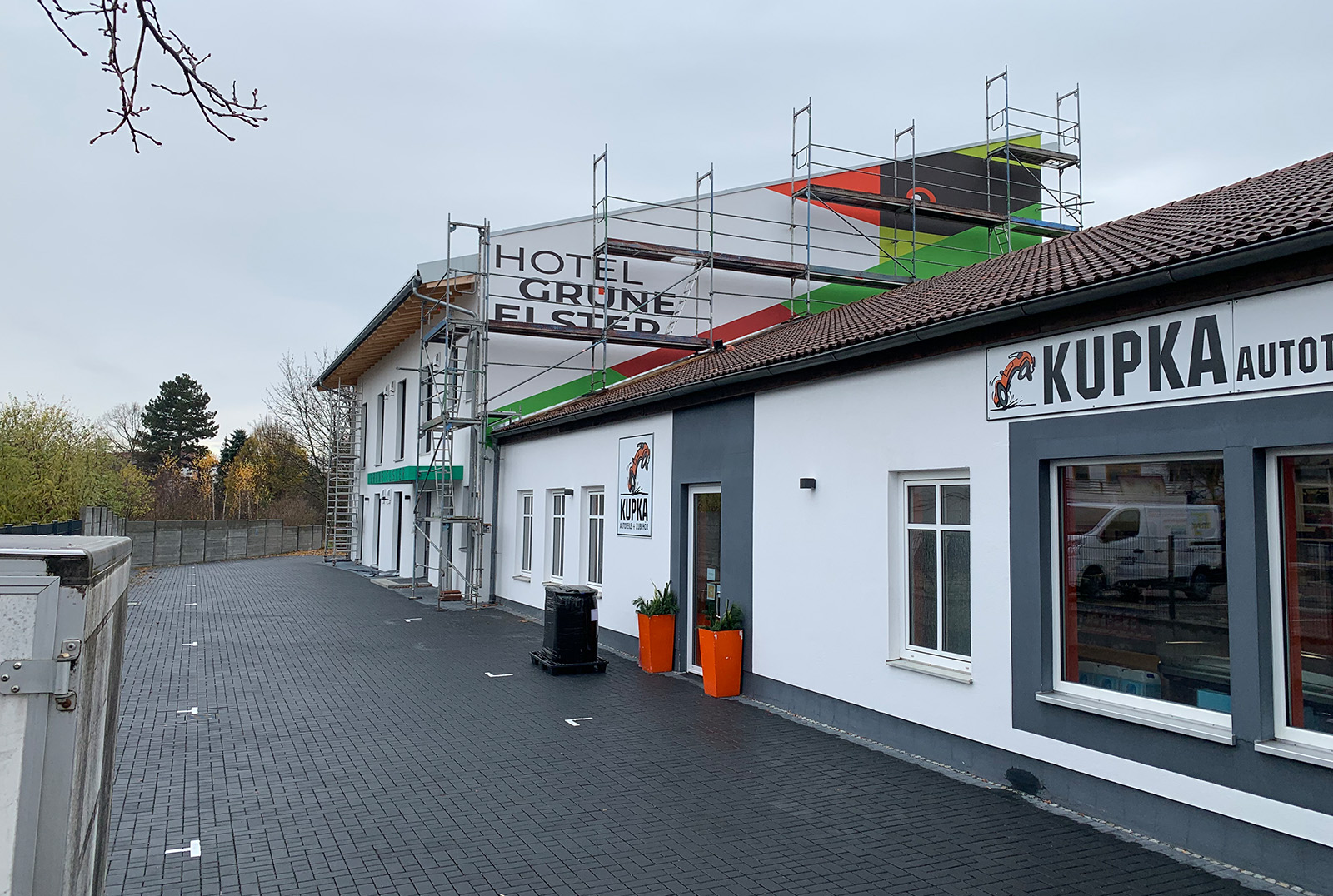 Fassade des Hotels Grüne Elster